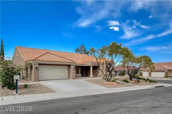 Property Slideshow image 3 of 65 | 9800 rosamond dr, Las Vegas, NV, 89134