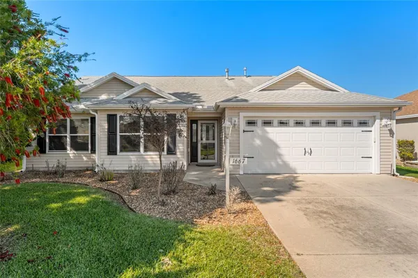 Property Slideshow image 2 of 34 | 1667 abernethy pl, The Villages, FL, 32162