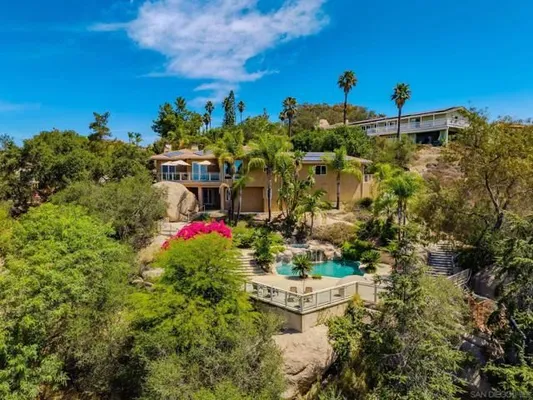 Property Slideshow image 3 of 45 | 28521 gladstone ct, Escondido, CA, 92026