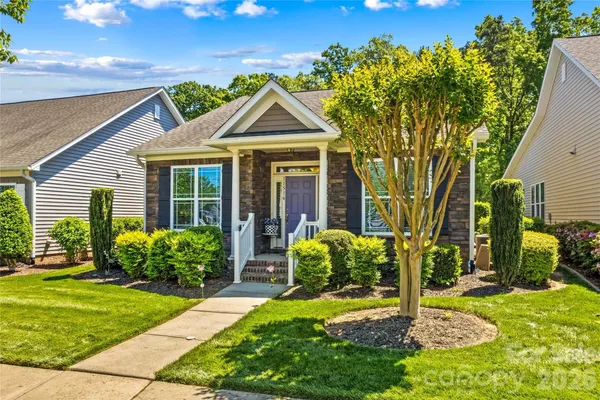 Property Slideshow image 3 of 36 | 11516 dublin crescent rd, Cornelius, NC, 28031