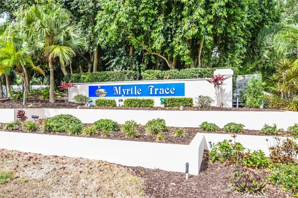 Property Slideshow image 2 of 23 | 339 pembroke ln 228, Venice, FL, 34293