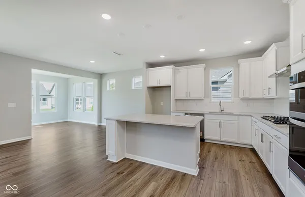 Property Slideshow image 2 of 26 | 13345 roundtop rd, Noblesville, IN, 46060