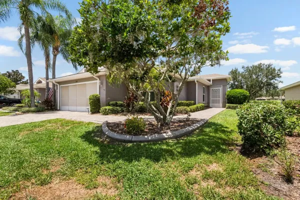 Property Slideshow image 2 of 68 | 1148 corinth greens dr, Sun City Center, FL, 33573