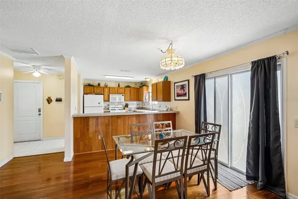 Property Slideshow image 2 of 25 | 17167 se 76th boxbury ct, The Villages, FL, 32162