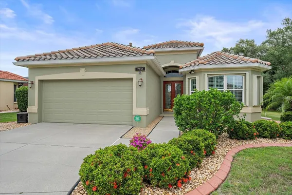 Property Slideshow image 2 of 39 | 7018 owls nest ter, Bradenton, FL, 34203