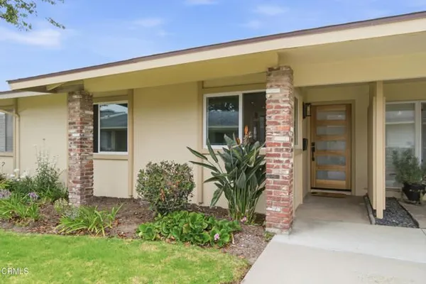 Property Slideshow image 3 of 54 | 29 w elfin grn, Port Hueneme, CA, 93041