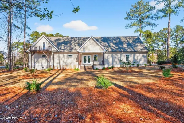 Property Slideshow image 2 of 81 | 355 s middleton dr, Calabash, NC, 28467