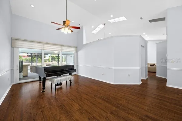 Property Slideshow image 2 of 37 | 5321 gardens dr, Sarasota, FL, 34243