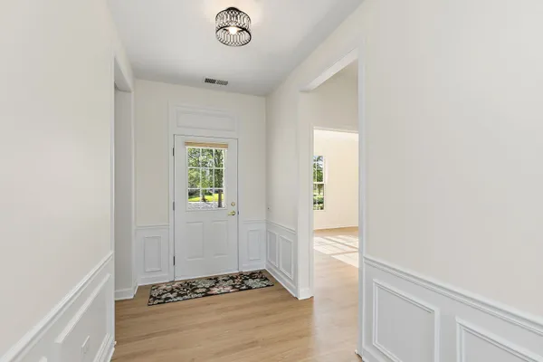 Property Slideshow image 2 of 18 | 11550 windsor dr, Huntley, IL, 60142