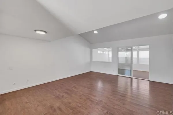 Property Slideshow image 3 of 26 | 3760 vista campana s unit 76, Oceanside, CA, 92057