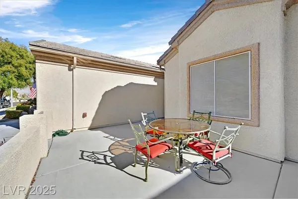 Property Slideshow image 2 of 25 | 7744 fruit dove st, North Las Vegas, NV, 89084