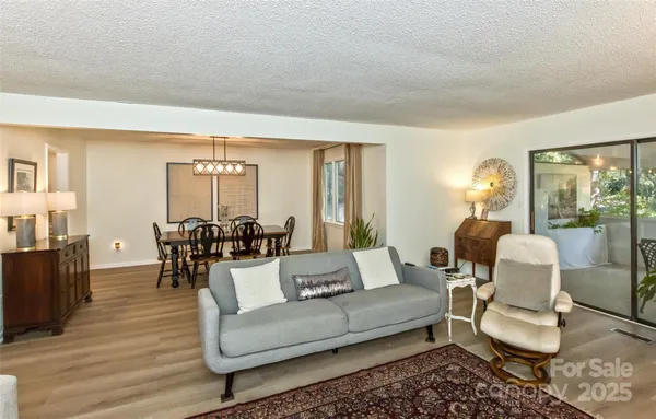 Property Slideshow image 2 of 42 | 503 crowfields ln, Asheville, NC, 28803