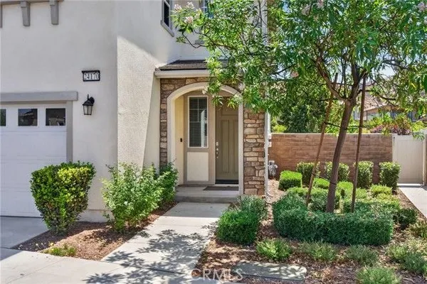 Property Slideshow image 2 of 45 | 24170 hillcrest 1, Corona, CA, 92883