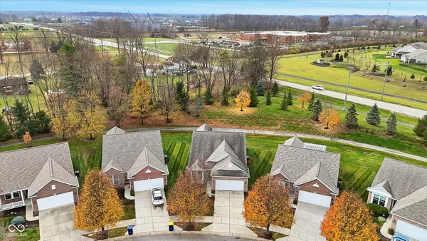 Property Slideshow image 2 of 42 | 12766 winery way, Fishers, IN, 46037