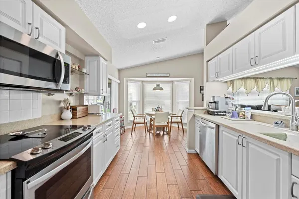 Property Slideshow image 3 of 47 | 2552 crystal lake dr, Spring Hill, FL, 34606