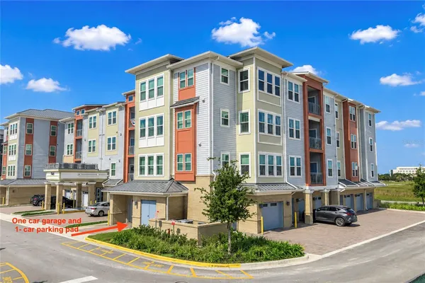 Property Slideshow image 2 of 35 | 7521 laureate blvd 5305, Orlando, FL, 32827