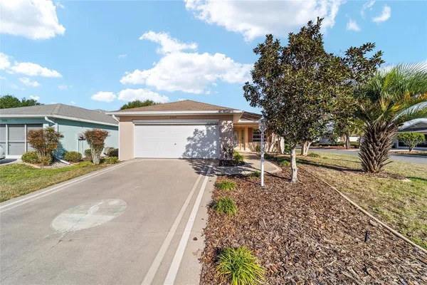 Property Slideshow image 3 of 57 | 9709 sw 90th st, Ocala, FL, 34481