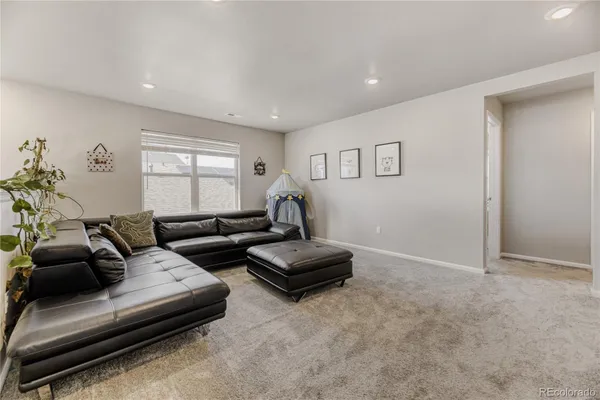 Property Slideshow image 3 of 35 | 3686 sandy vista ln, Castle Rock, CO, 80104