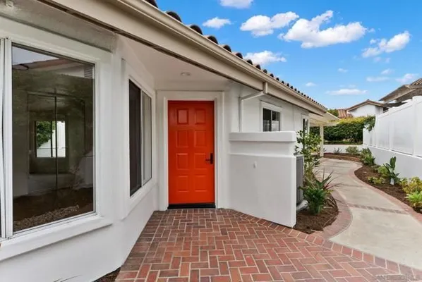 Property Slideshow image 3 of 24 | 4695 adra way, Oceanside, CA, 92056