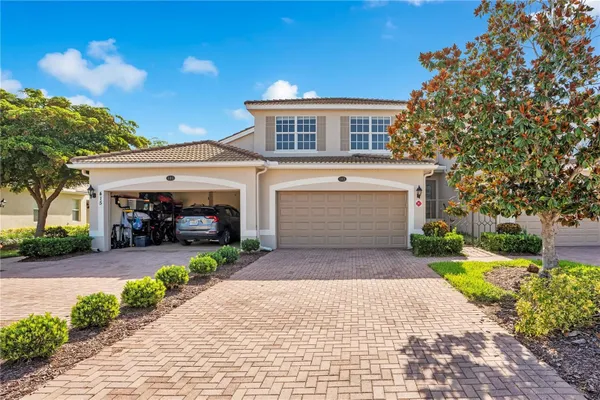 Property Slideshow image 3 of 79 | 415 winding brook ln 102, Bradenton, FL, 34212