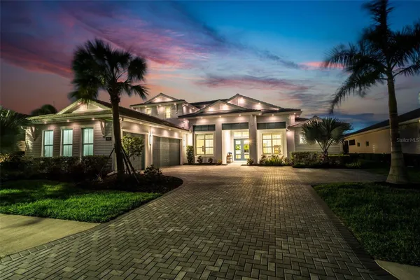 Property Slideshow image 3 of 91 | 8331 redonda loop, Lakewood Ranch, FL, 34202