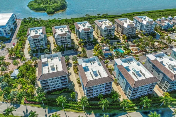 Property Slideshow image 2 of 100 | 391 aruba cir unit 101, Bradenton, FL, 34209