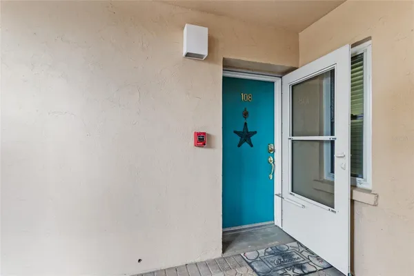 Property Slideshow image 2 of 33 | 1215 s portofino dr apt 108, Sarasota, FL, 34242
