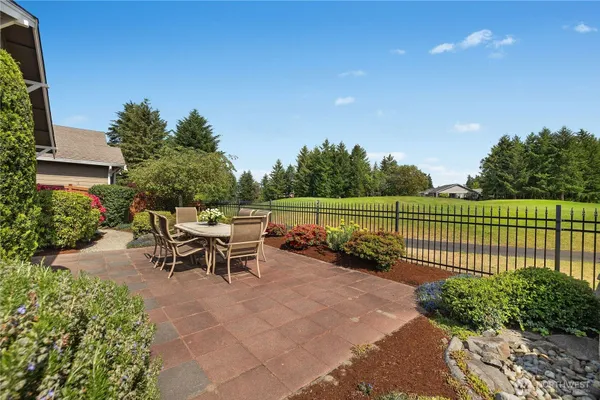 Property Slideshow image 3 of 40 | 4812 spokane st, Lacey, WA, 98516