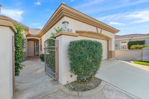 Property Slideshow image 3 of 51 | 80523 dunbar dr, Indio, CA, 92201