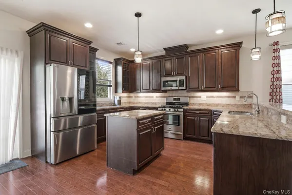 Property Slideshow image 3 of 42 | 48 augusta dr, Brookhaven, NY, 11763