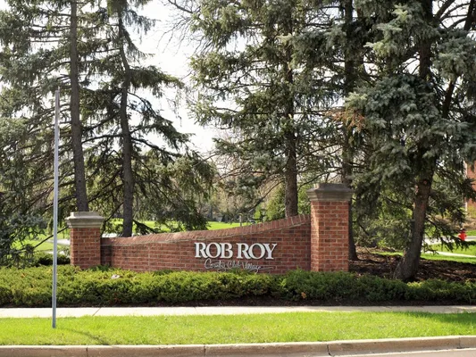 Property Slideshow image 2 of 46 | 809 willow hills ln, Prospect Heights, IL, 60070