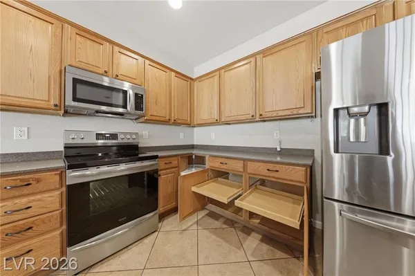 Property Slideshow image 2 of 48 | 2529 venus star st, Henderson, NV, 89044