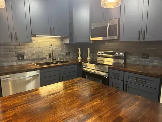 Property Slideshow image 3 of 27 | 115 upminster e # 115, Deerfield Beach, FL, 33442