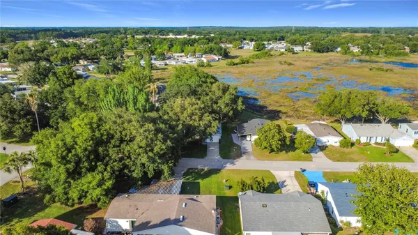 Property Slideshow image 2 of 33 | 25014 pine hl, Leesburg, FL, 34748