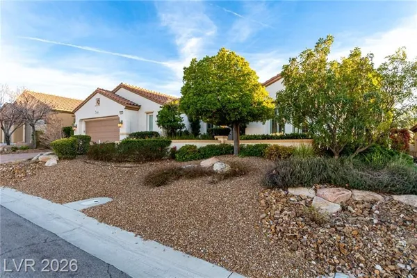 Property Slideshow image 3 of 43 | 2421 black river falls dr, Henderson, NV, 89044