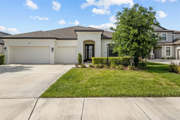 Property Slideshow image 2 of 72 | 16319 mount holly dr, Bradenton, FL, 34211