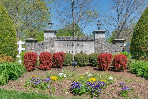 Property Slideshow image 3 of 36 | 7017 sunrise cir, Franklin, TN, 37067