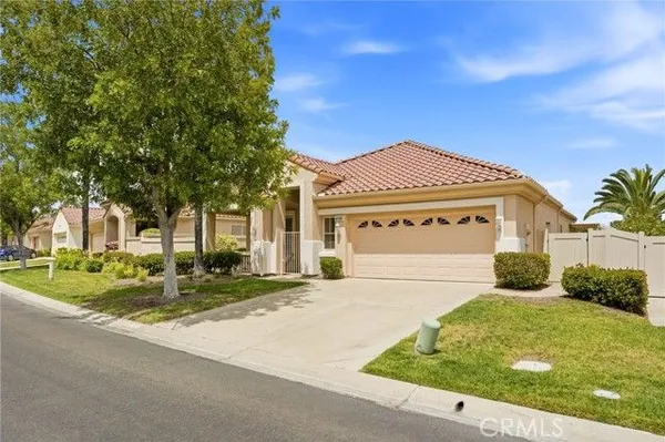 Property Slideshow image 2 of 63 | 40190 colony dr, Murrieta, CA, 92562