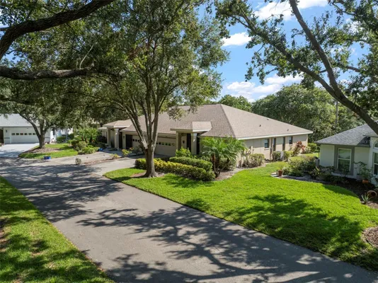 Property Slideshow image 3 of 41 | 1609 laughton pl, Sun City Center, FL, 33573