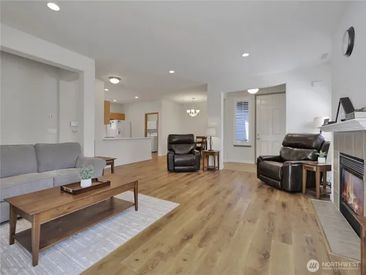 Property Slideshow image 3 of 37 | 8217 bainbridge loop, Lacey, WA, 98516