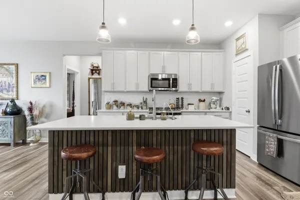 Property Slideshow image 3 of 52 | 3527 brunstfield ct, Bargersville, IN, 46106