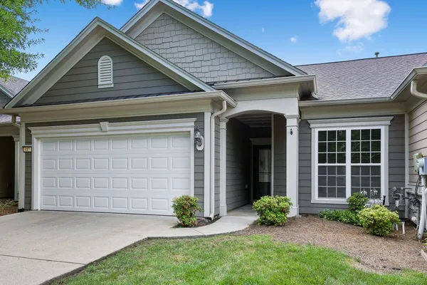 Property Slideshow image 2 of 41 | 117 old towne dr, Mount Juliet, TN, 37122