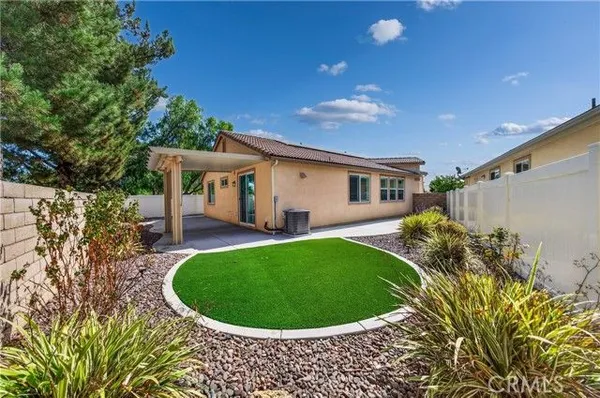 Property Slideshow image 3 of 49 | 26517 roseate cir, Menifee, CA, 92584