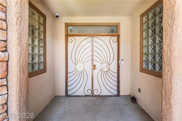Property Slideshow image 3 of 70 | 2948 darby falls dr, Las Vegas, NV, 89134
