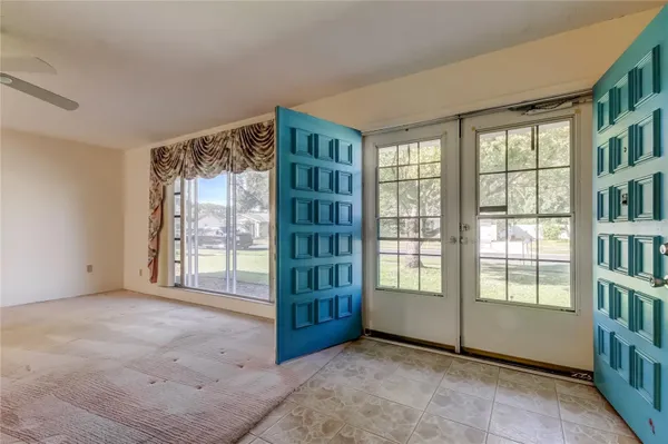 Property Slideshow image 2 of 58 | 835 anchorage ln, Palm Harbor, FL, 34685