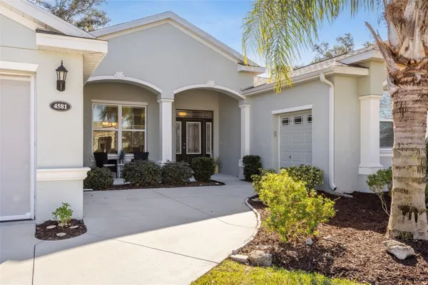 Property Slideshow image 2 of 67 | 4581 shenandoah river trl, Leesburg, FL, 34748