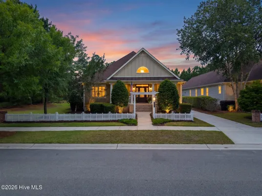 Property Slideshow image 2 of 53 | 2013 simmerman way, Leland, NC, 28451