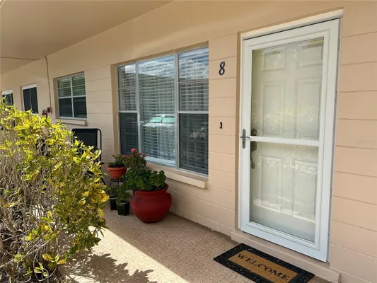 Property Slideshow image 3 of 53 | 2286 norwegian dr 8, Clearwater, FL, 33763