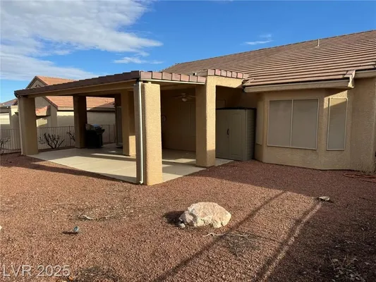 Property Slideshow image 2 of 9 | 2077 tiger links dr, Henderson, NV, 89012