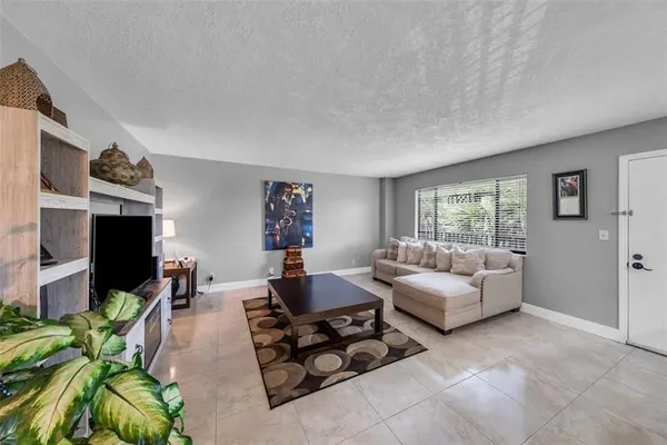 Property Slideshow image 2 of 43 | 7466 ashmont cir # 303, Tamarac, FL, 33321